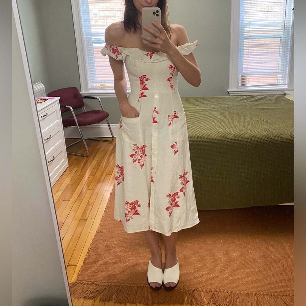 Reformation Hattie floral dress